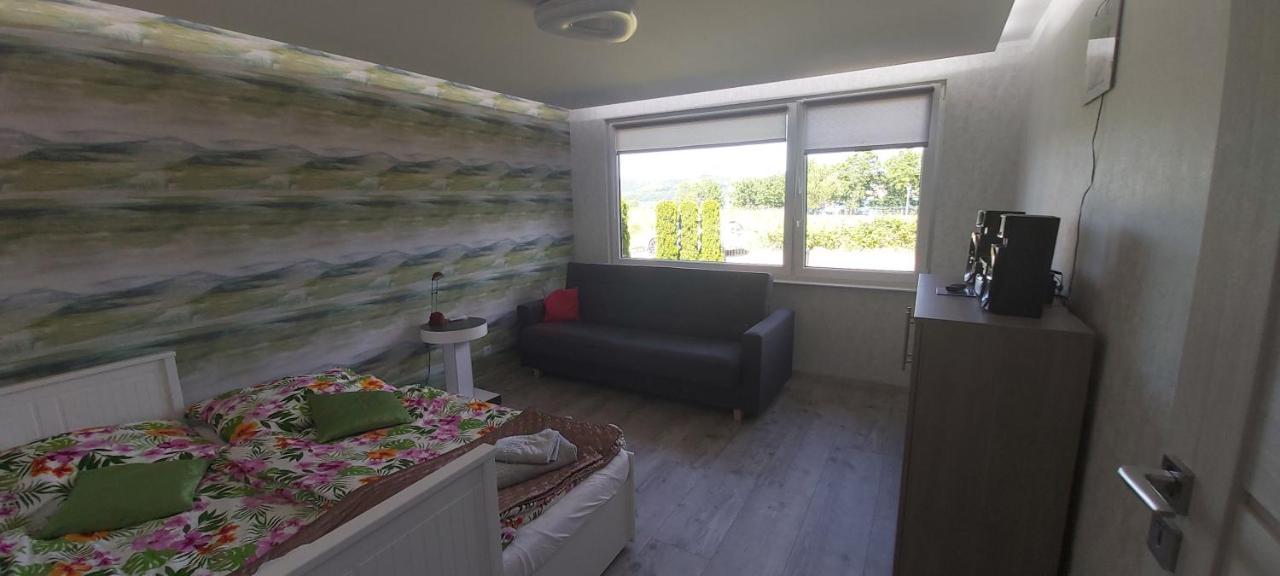 Domek Letniskowy Nad Jeziorem Zarnowieckim - Domek Na Kaszubach - Nadole Nadole  Extérieur photo