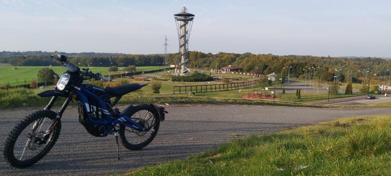 Domek Letniskowy Nad Jeziorem Zarnowieckim - Domek Na Kaszubach - Nadole Nadole  Extérieur photo